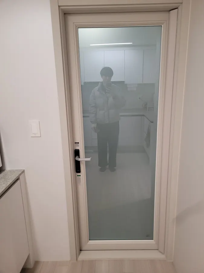 반려묘 캣도어 신규 설치 시공 전