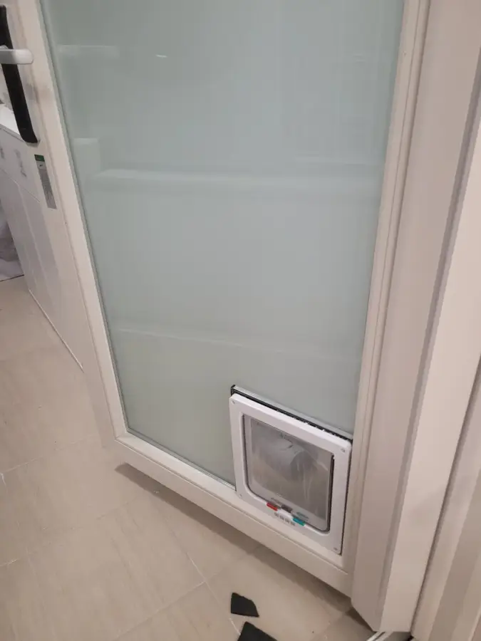 고양이 펫도어 설치 현장 3